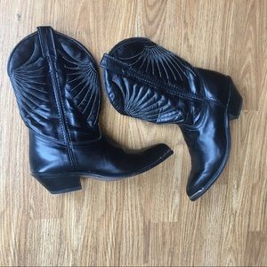 LAREDO Cowgirl Boots